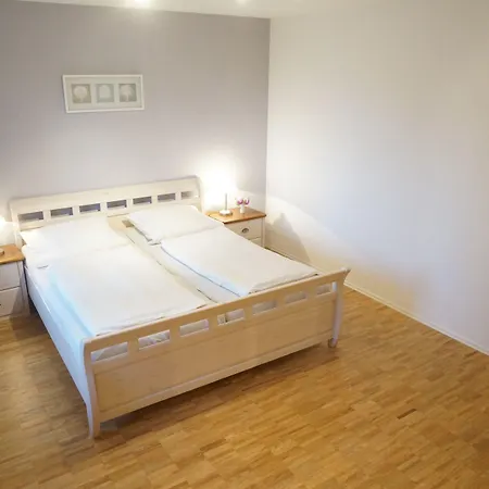 Tuexen 3*